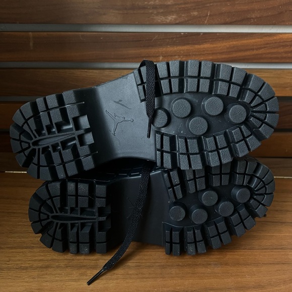 Nike Air Jordan 1 Brooklyn Platform Sneaker - Picture 7 of 8